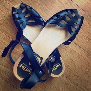 Swedish Hasbeens Size 40